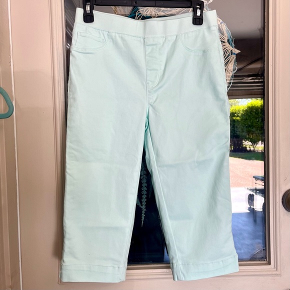 Sound/Style Pull On Capris;Size Small - Picture 1 of 8
